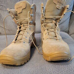 Bates 1801 Mens Delta-8 Desert Boot Boots worn once Mens10R